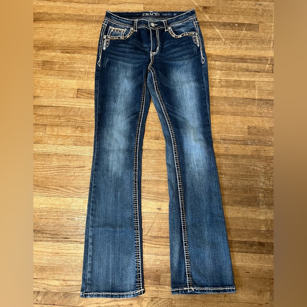 LIKE NEW! GRACE IN LA easyfit jeans - Picture 2 of 6
